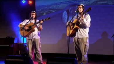 להאזנה: האחים דויטש בסינגל נוסף משיריו הנדירים של ר' שלמה קרליבך